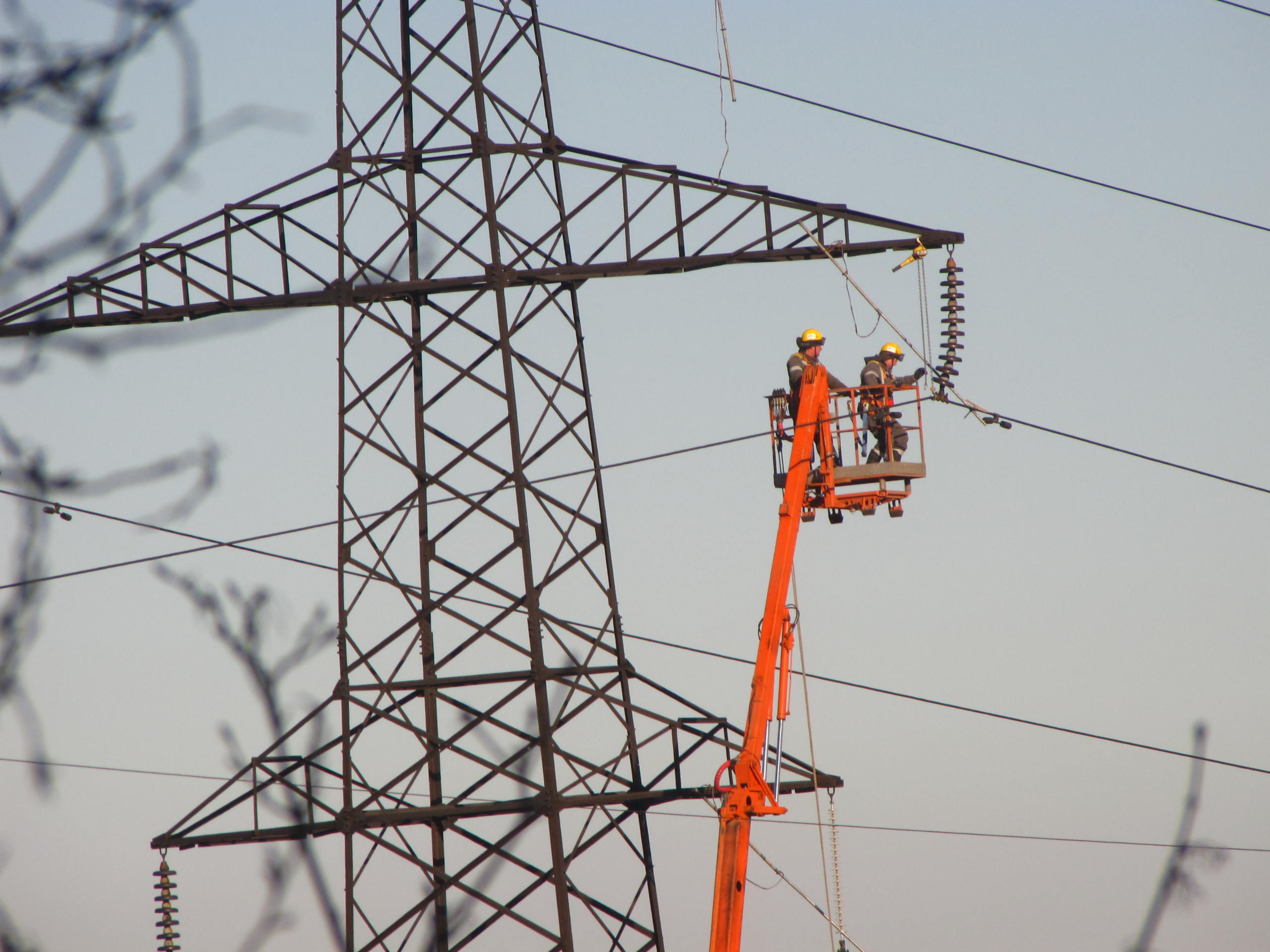 Ukrenergo Receives Credit-Rating Upgrade Following Debt Restructuring